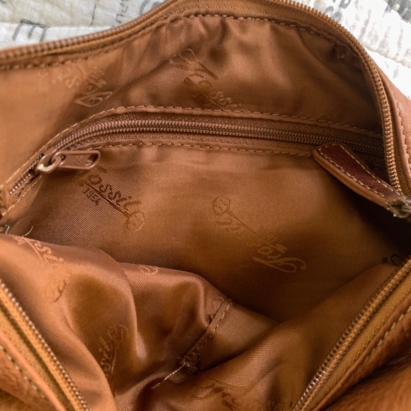 Fossil Leather Shoulder Bag with Side Pockets - Picture 5 of 5